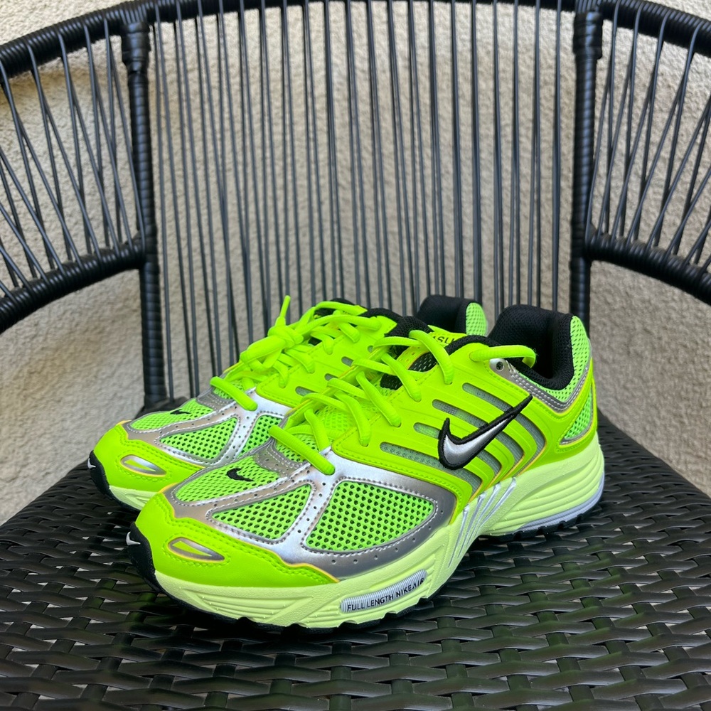 Size 6 Nike Air Pegasus 2005 Volt Lime Green Women’s Sneakers - Picture 4 of 9